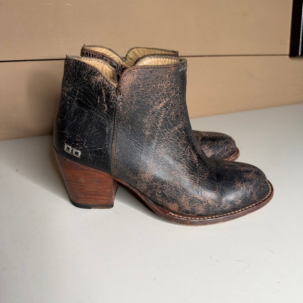 Bed Stu Manchester II Distressed Black Tan Leather Ankle Boots 7.5 8903 16216